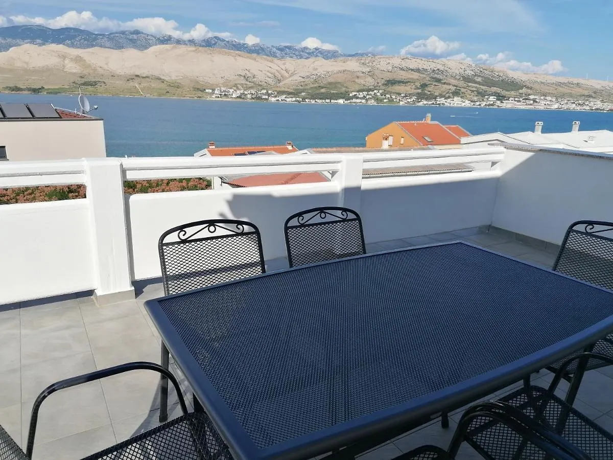 Apartmani Pozega Pag Town